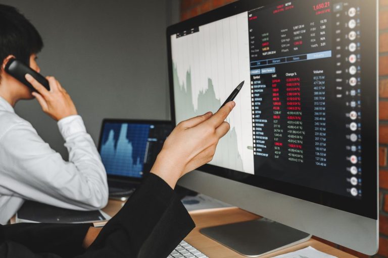 Quotex Trading Playbook: Strategies for Prosperity