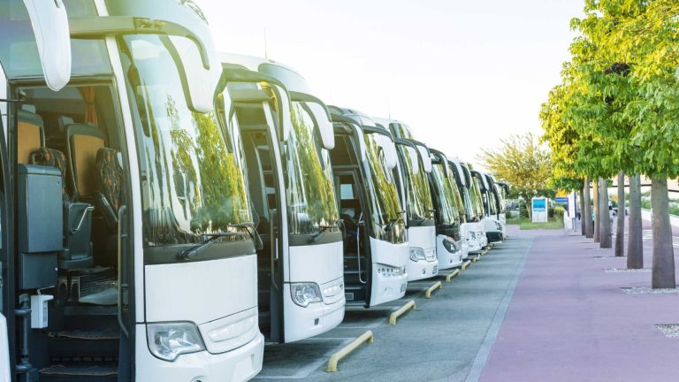How to Travel from Rhodes to Lindos by Bus: A Complete Guide